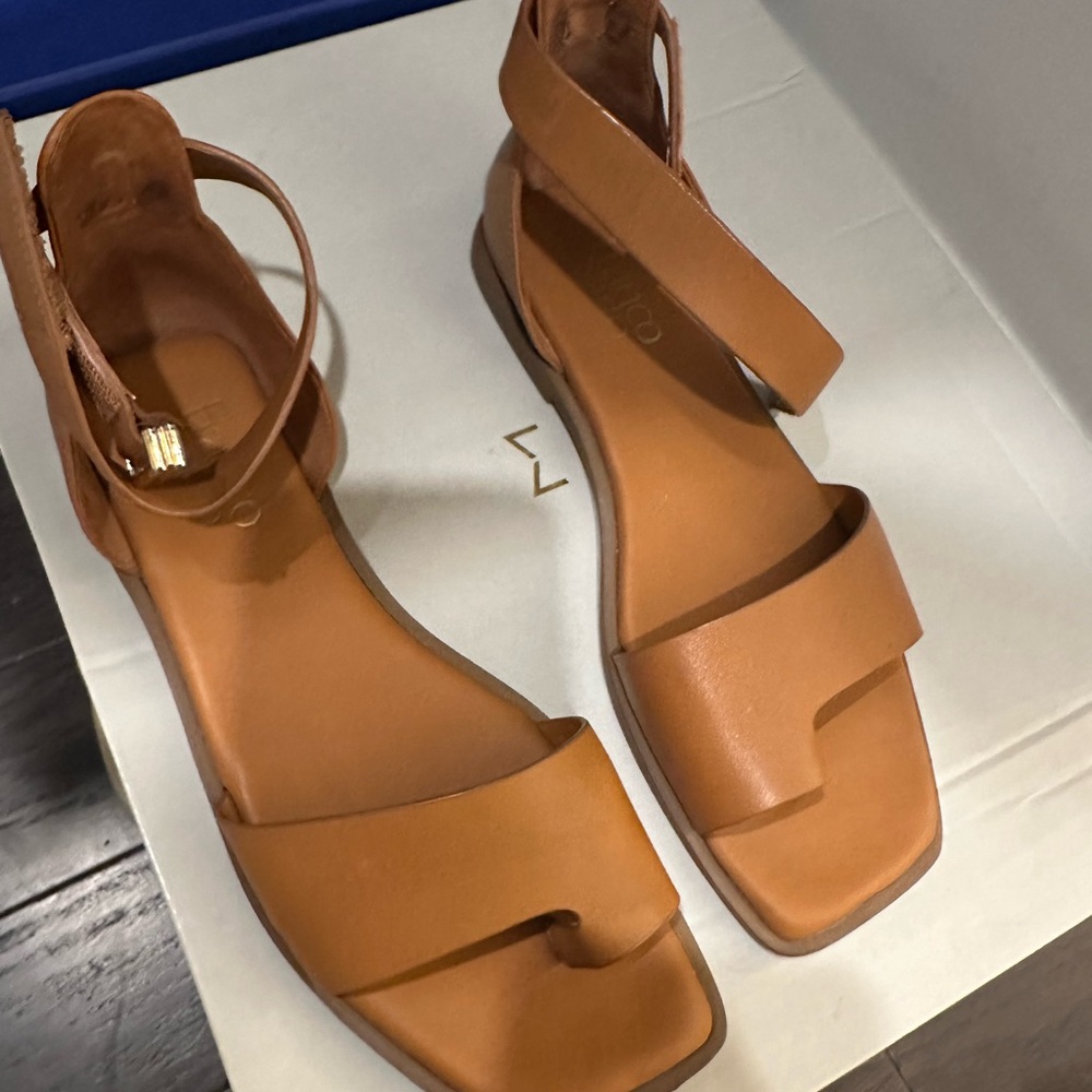 Franco Sarto Tan Sandals Minimalist Design